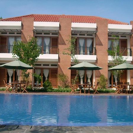 Villa Bukit Pinus Bogor Exteriér fotografie