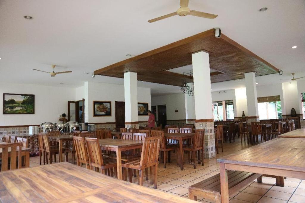 Villa Bukit Pinus Bogor Exteriér fotografie